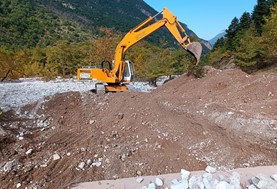 Περιφέρεια Θεσσαλίας: Εργασίες καθαρισμού ποταμών, ρεμάτων και συντήρησης αναχωμάτων στα Τρίκαλα
